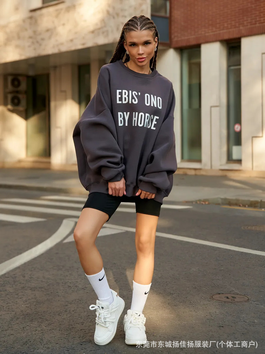 Мягкий флисовый свитшот в стил – обзор и цена Oversized Crewneck Fleece