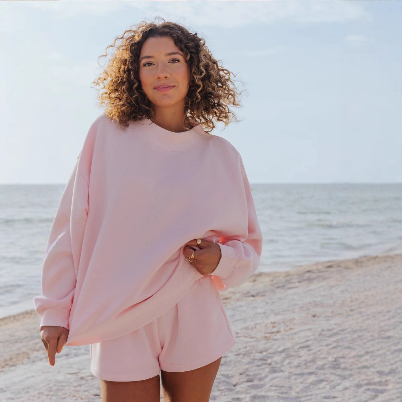 Женский однотонный флисовый ко – обзор и цена Oversized Crewneck Fleece